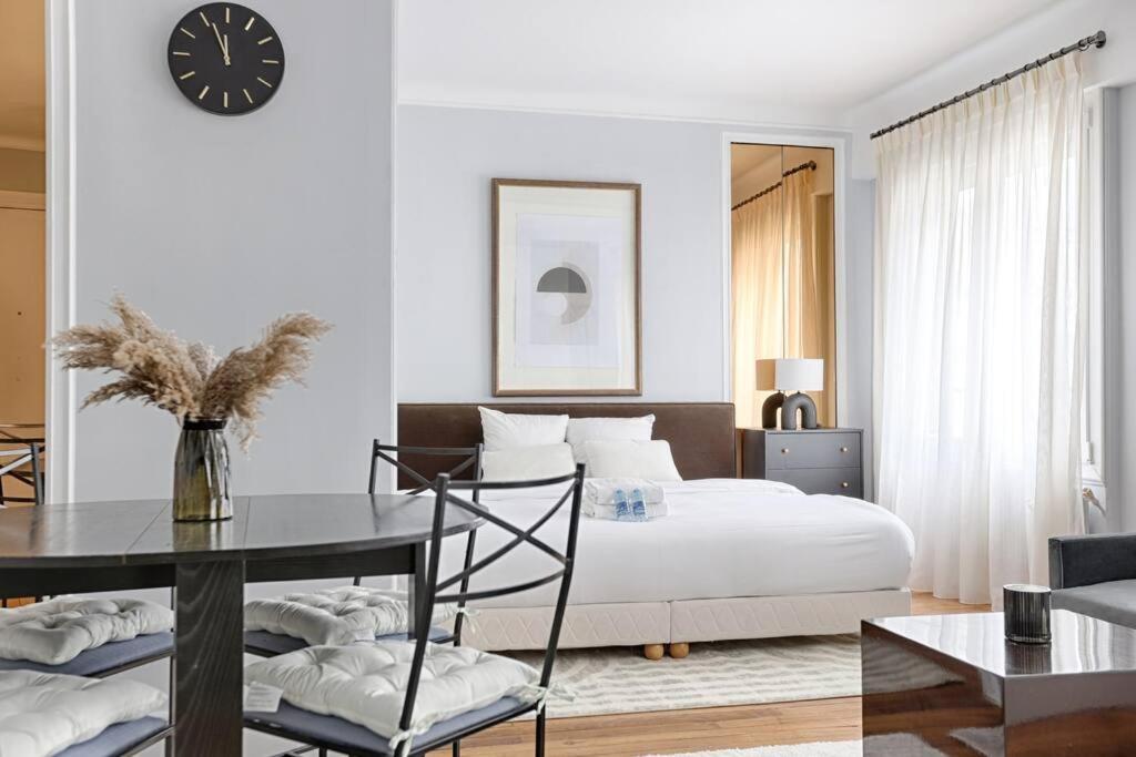 Matignon Saint-Honore : Magnifique Appartement 1Br 파리 외부 사진