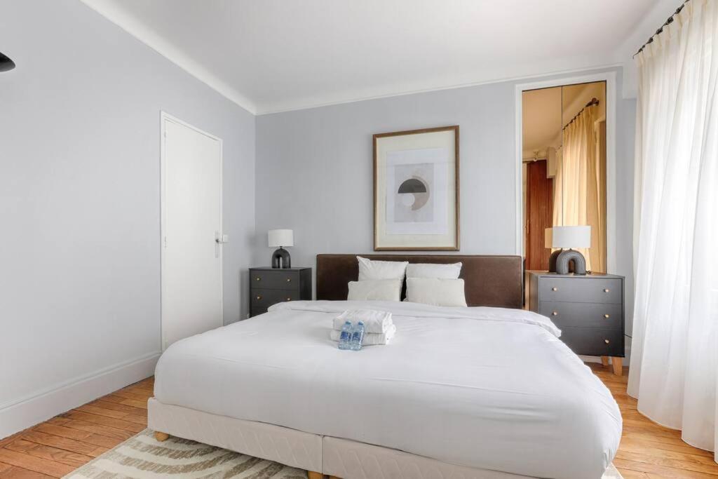 Matignon Saint-Honore : Magnifique Appartement 1Br 파리 외부 사진