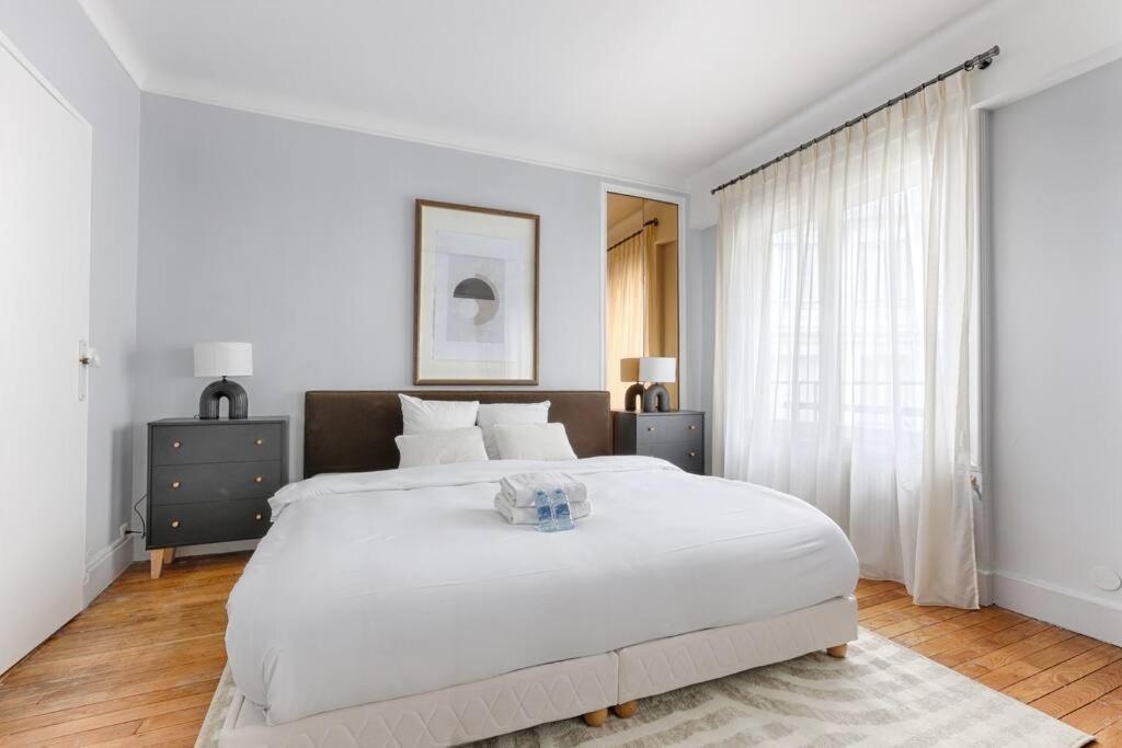 Matignon Saint-Honore : Magnifique Appartement 1Br 파리 외부 사진